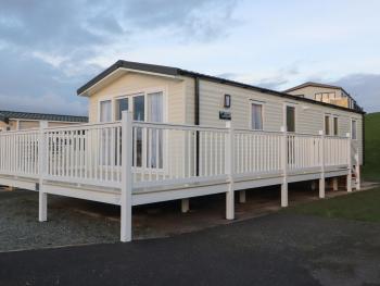 32 Bayview, Morecambe (photo 2)
