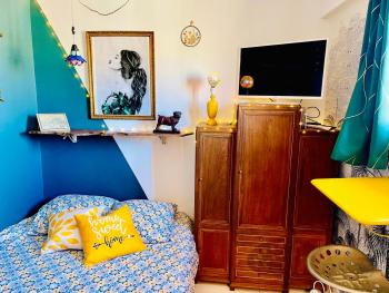 Elégant studio sous les toits, Marseille (photo 5)