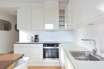 Stylish 2BR w Private Balcony in CPH City Centre, Kopenhagen (Foto 3)