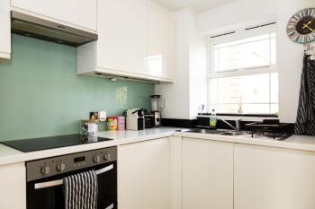 Modern, cozy flat close to Clapham and Battersea, London, Londýn (fotografie 3)