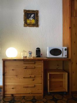 Emma’s Tiny House, Pila (fotografie 3)