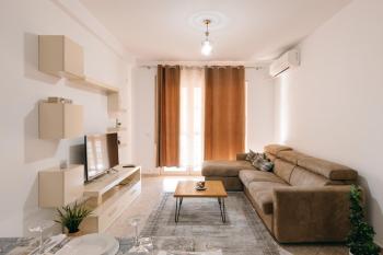 Rs Place 1-Bedroom Apartment, Tirana (photo 2)