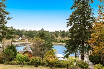 House on HoneyBee Hill, Lakebay (фото 2)