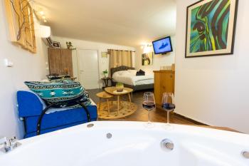 Bubas place, Hagoshrim (foto 4)