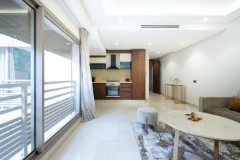 New upscale central maarif flat, Casablanca (foto 3)