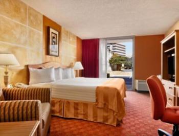 Ramada by Wyndham Austin South, Austin (photo 3)