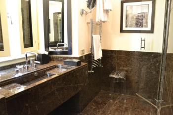 Relais & Chateaux Palazzo Seneca, Norcia (photo 5)