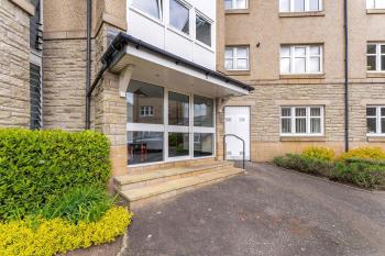 Modern 1BR flat - free parking + lift, Edinburgh (photo 4)