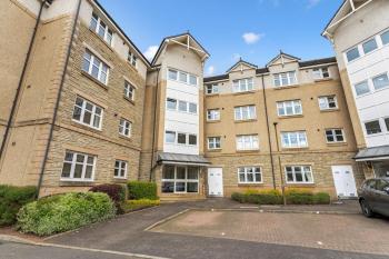 Modern 1BR flat - free parking + lift, Edinburgh (photo 3)