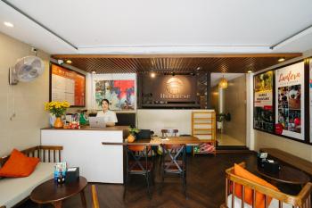 First Hoianese Center Hotel - Cultural Experiential Hotel, Hoi An (zdjęcie 5)