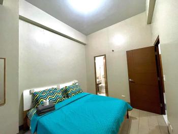 Lovely 2 Bed Room condo infront of NAIA Terminal 3, Manila (fotografie 5)