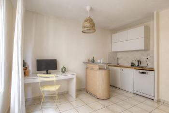 Le calme et cosy avec parking gratuit, Lyon (photo 2)