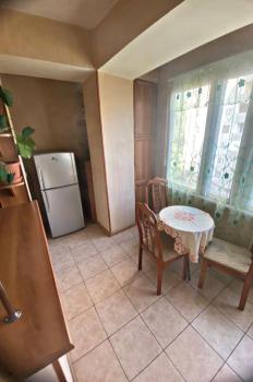 Apartment in Yerevan on Yervand Kochar Street, Ереван (фото 5)