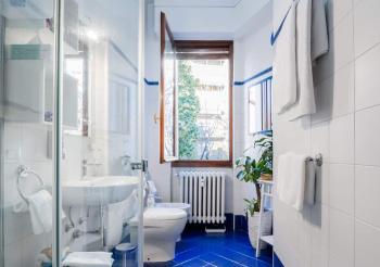Appartamento Blu a Milano zona Ripamonti vicino allo IEO, Milán (fotografie 4)