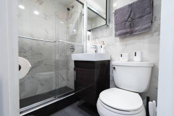 69-3C Stylish Lower East East 1br Apt BRAND NEW, New York (photo 5)