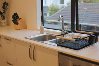 Cozy and comfortable, sunny three-storey building, Auckland (zdjęcie 5)