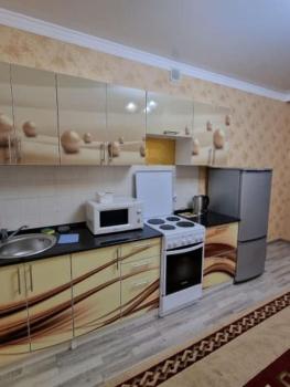 Уютная квартира комфорт класса111, Astana (Foto 4)