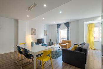 Modern, Stylish Apartment with balcony, Valencie (fotografie 3)