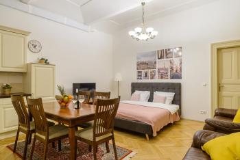 Spacious 3-room Apartment I Center I Palladium Mall, Прага (фото 4)