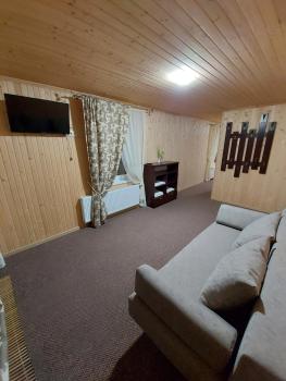 Приватна садиба Два сини та донька, Bukovel (foto 4)
