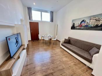 Pregevole loft con soppalco, Turín (fotografie 5)