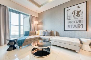 Maison Privee - Cool Dubai Apt next Burj Khalifa & Design District, Dubai (photo 3)