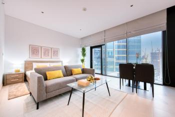Maison Privee - Luxury, Spacious, Modern Near Burj Khalifa and Dubai Canal, Dubaj (fotografie 2)