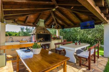 Apartment in Nin near the Beach & Pool, Zaton (Foto 2)