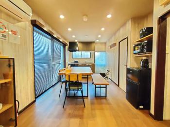 KIKI HOUSE, Tokio (fotografie 3)