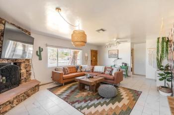 Tortoise Oasis - Hot tub, Shuffleboard, & More!, Yucca Valley (foto 5)