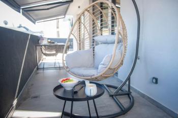 Iris Penthouse - Luxury Acropolis View and Jacuzzi, Atény (fotografie 3)