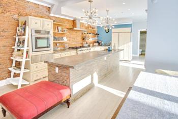 Spacious Oasis - Parking, Private Patio & Roofdeck, Filadelfia (zdjęcie 2)