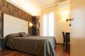 Hotel Touring, Bolonia (zdjęcie 4)