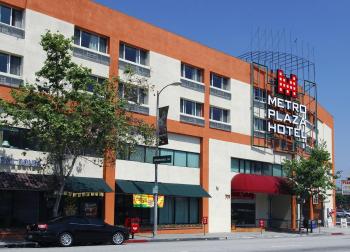Metro Plaza Hotel, Los Angeles (photo 2)