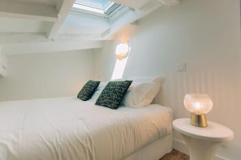 #32 Panoramic Sea View over Old Town Terrace & AC, Nice (photo 4)