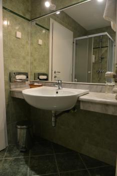 Hotel Bellevue, Skopje (photo 2)