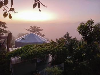 โดม มองโก แสงเพ็ญ, Khao Kho (foto 2)
