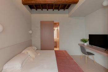 Design apartment with private pool in Campo dei Fiori, Rome (photo 4)