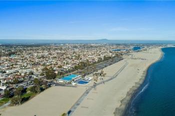 A Corner Unit with OCEAN VIEWS from EVERY ROOM, Long Beach (foto 2)