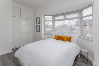The Empress 2 Bed Terraced House, Liverpool (photo 5)