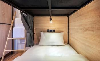 Siam Subway Hostel and Café, Bangkok (fotografie 5)