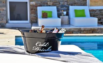 Luxurious & Stylish villa with a swimming pool, sea and sunset view., Ioulida (zdjęcie 5)