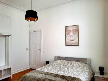 Brussels Bed & Blockchain Private rooms with shared bathroom, Bruxelles (photo 5)