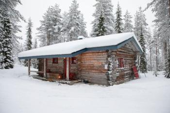 Otso, kahden makuuhuoneen kelomökki, lukuisten polkujen, polkupyöräreitin sekä kalaisan tunturilammen vieressä, Syöte (photo 2)