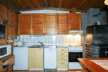 Otso, kahden makuuhuoneen kelomökki, lukuisten polkujen, polkupyöräreitin sekä kalaisan tunturilammen vieressä, Syöte (photo 4)