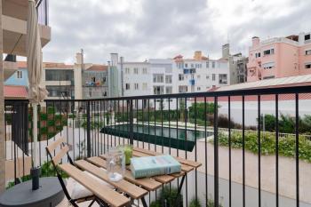 Bright 1 BDR Apartment W/ Pool View by LovelyStay, Lisbonne (photo 5)