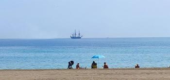 On the beach! Frente al Paseo Marítimo, Parking y Piscina, Málaga (photo 3)