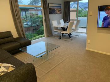 Orewa Beach Apartment, Auckland (photo 2)