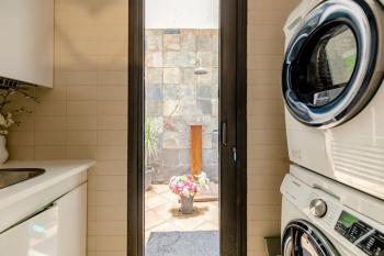 cozy loft patio+pool +wifi, Valencie (fotografie 2)