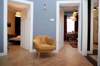 *CITADEL* 2BR - city center, Sofia (Foto 2)